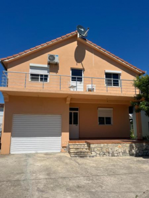 Stoj, Ulcinj beach house